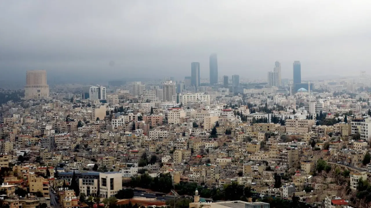 توقعات بتعمق تأثير المنخفض الجوي من الدرجة الثالثة على الأردن غداً